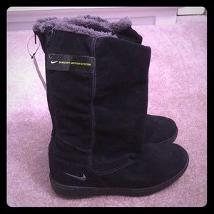 Nike boots